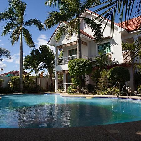 Sir Nico Guesthouse And Resort Pulilan Экстерьер фото